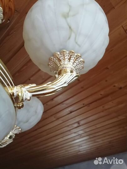 Шикарная люстра