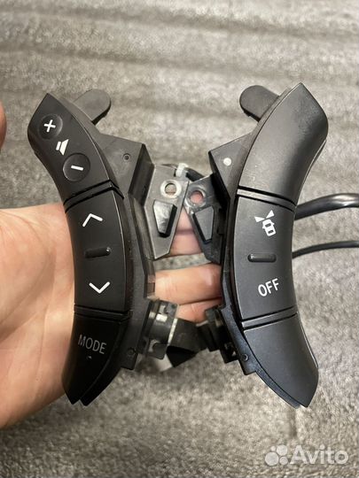 Кнопки на руль Toyota Land Cruiser Prado 120