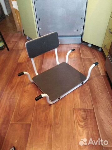 Сиденье для купания инвалидов