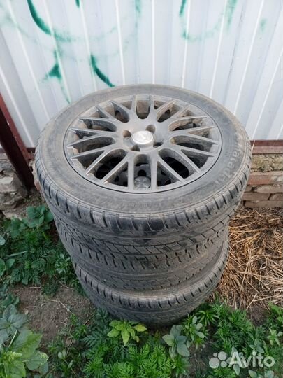 Продаются диски