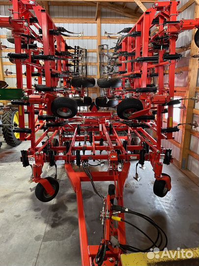 Культиватор Kuhn 5635, 2014