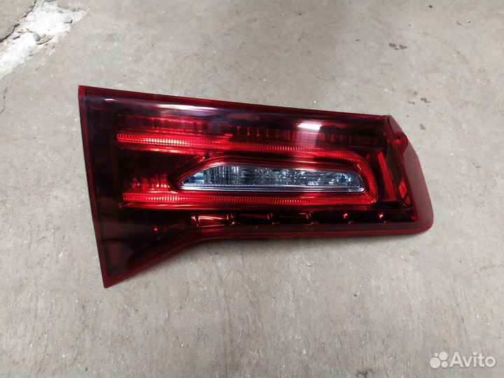 Фонарь левый в крышку багажника Acura MDX 3
