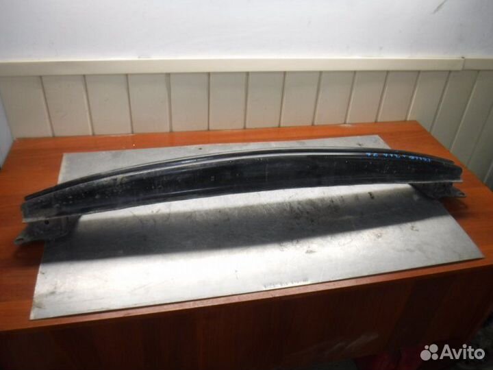 Усилитель бампера задний Volkswagen Golf plus BSE