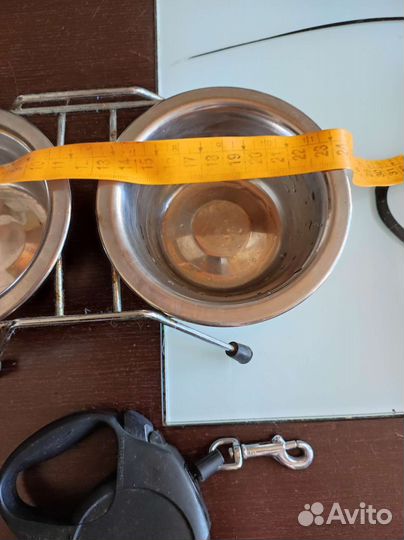 Миски и поводок для к/с