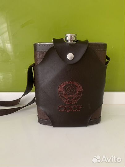 Фляга новая в кожаном чехле