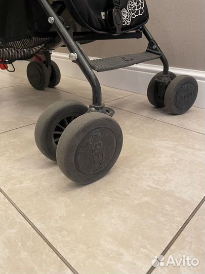 Коляска maclaren