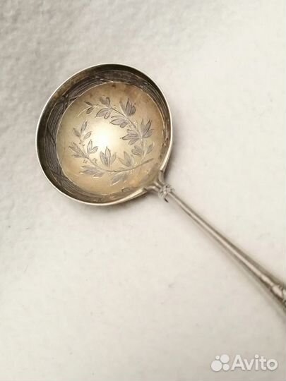 Ложка десертная. Серебро 950 проба. Франция