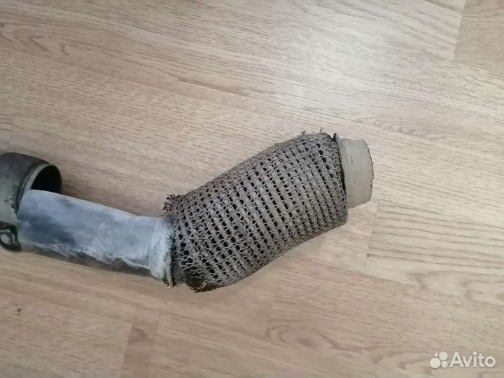 Продаю гофру завод на фольц поло седан и хомут