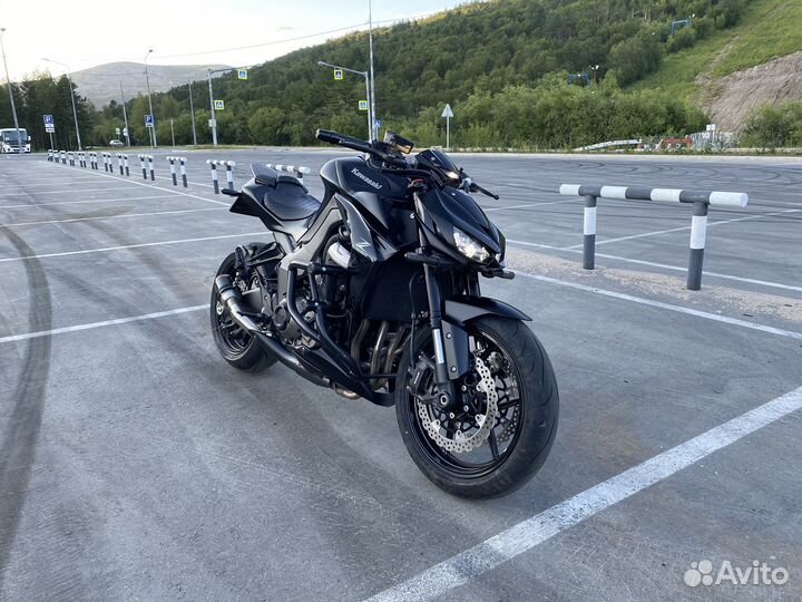 Kawasaki Z1000