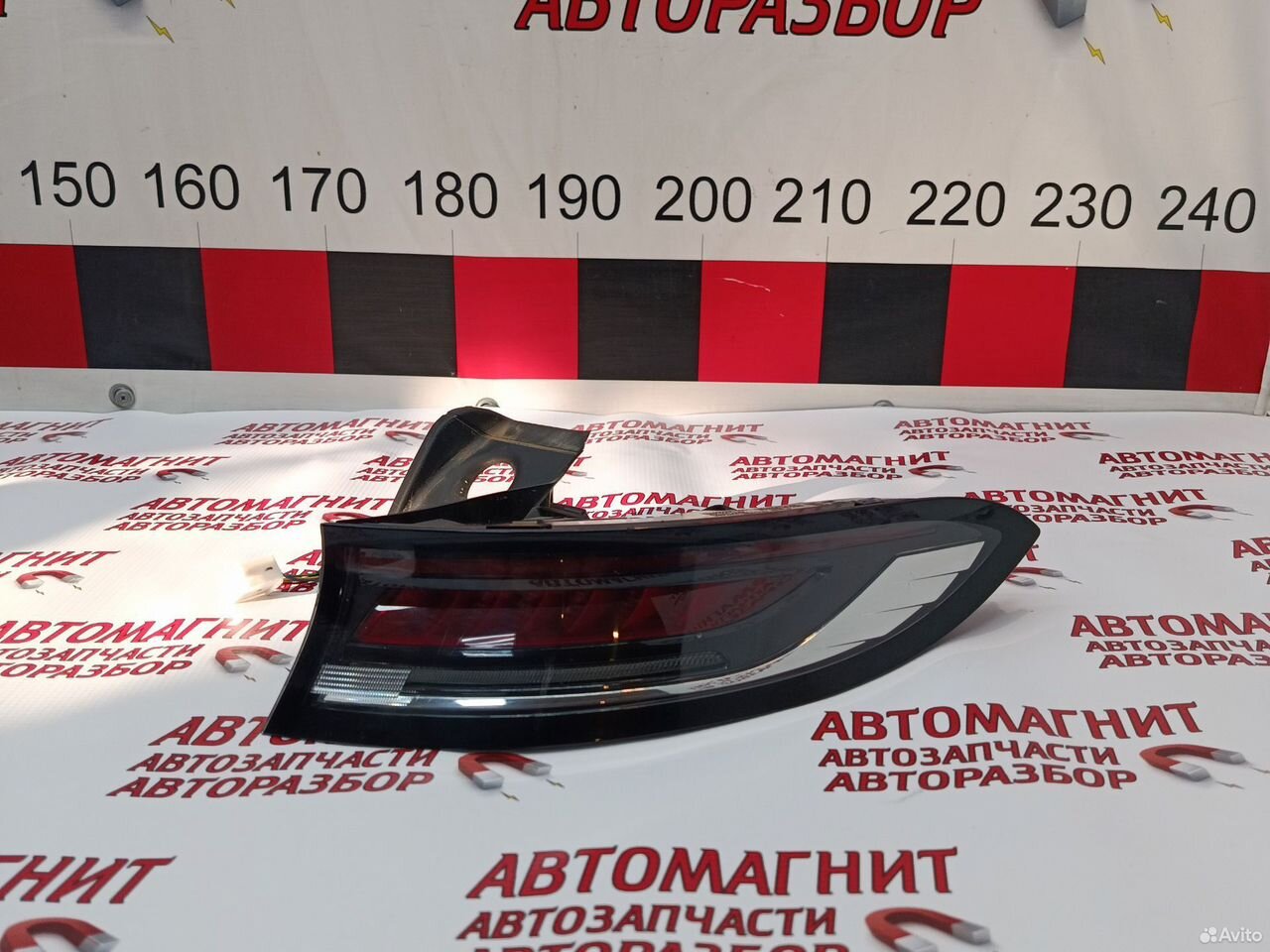 Фонарь задний правый Faw Bestune T90