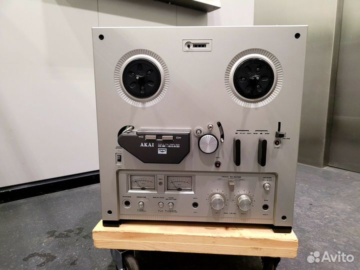 2 магнитофона akai