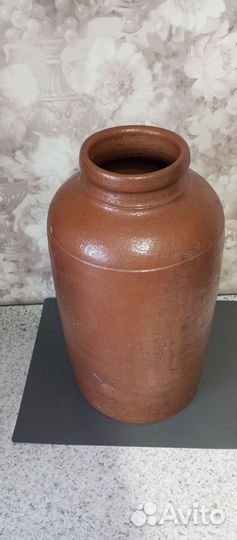 Глиняный сосуд