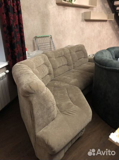 Угловой диван