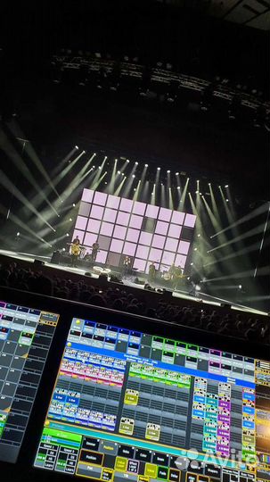 Художник по свету, Light designer