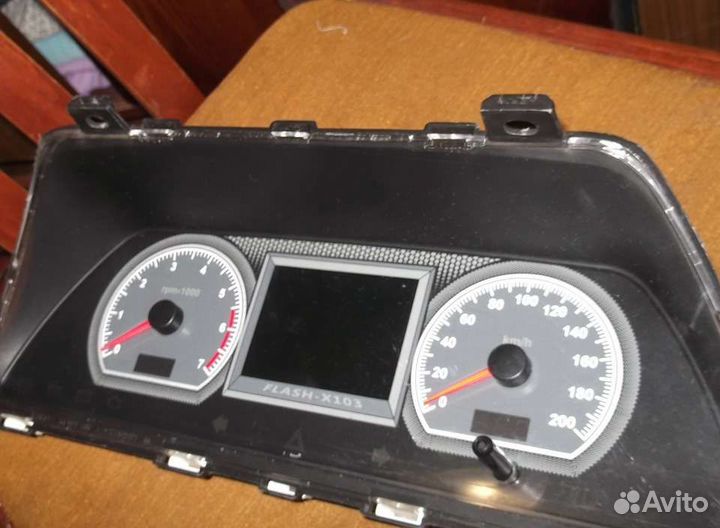 Приборная панель