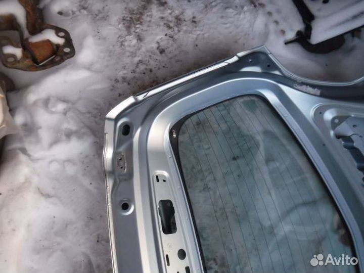 Дверь задка Mazda 2 T300