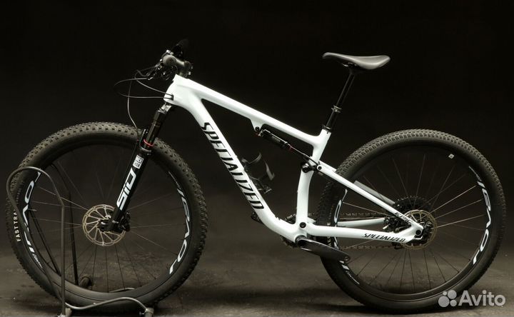 Specialized epic expert 2023