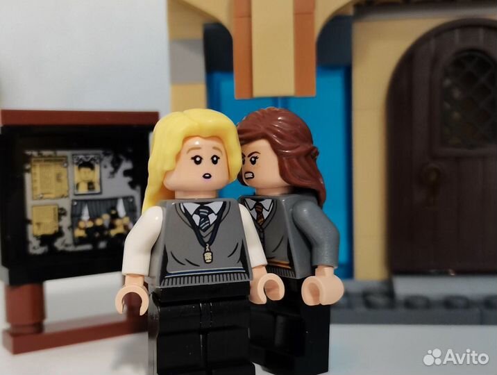 Lego Harry Potter Выручай-комната Хогвартса
