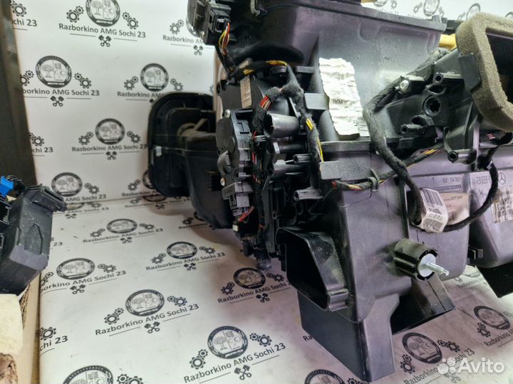 Корпус отопителя в сборе для Mercedes W207 W212