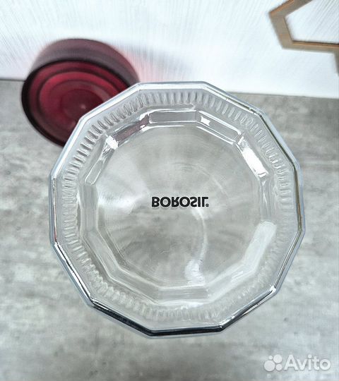 Стеклянная большая банка 