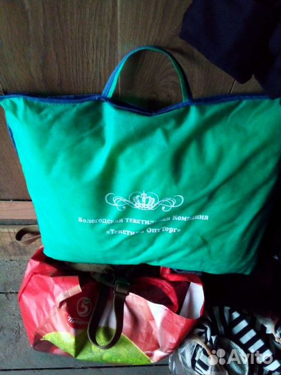 Одеяло полутароспальное