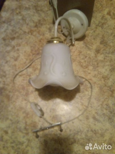 Светильник настенный бу в рабочем состоянии