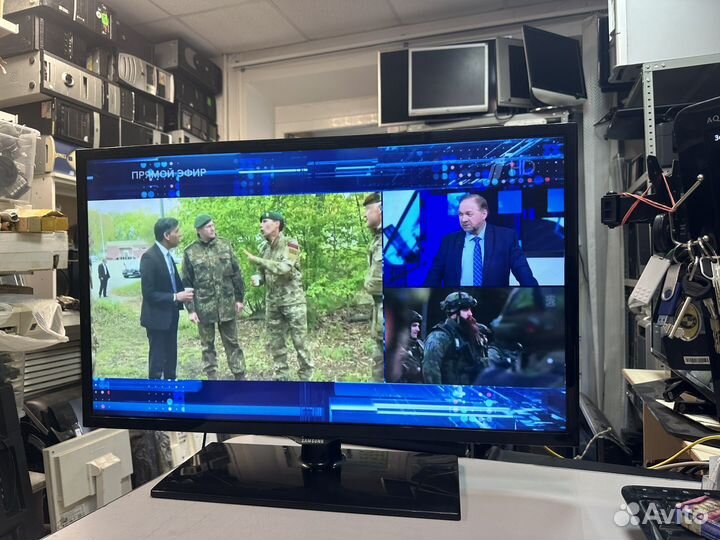 Телевизор Samsung 32 дюйма(81см) SMART tv