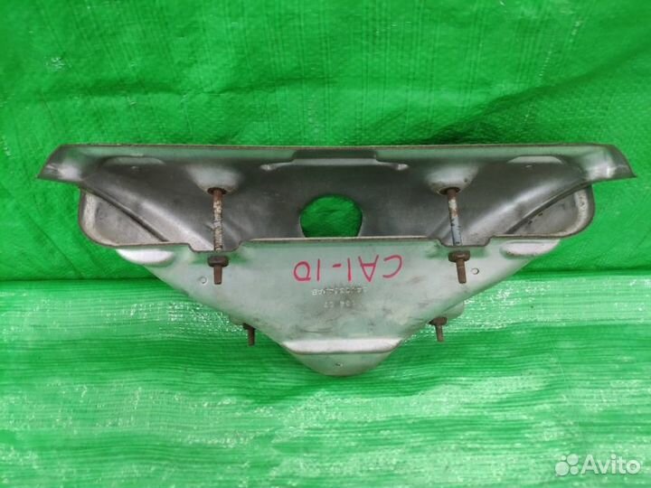 Кожух выпускного коллектора Dodge Caliber