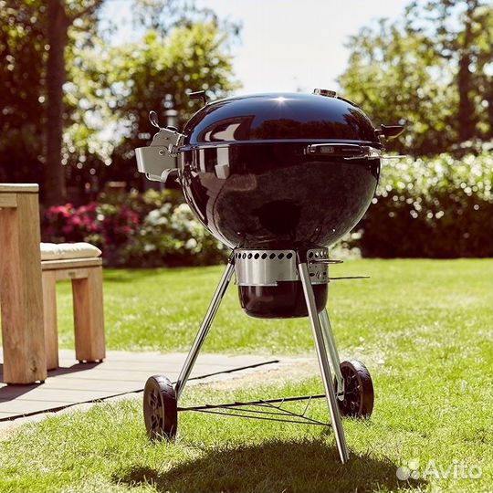 Угольный гриль Weber Master-Touch Premium E-5770