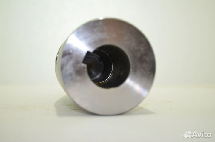 Винтовой дровокол конус 73 мм со шпоночным пазом