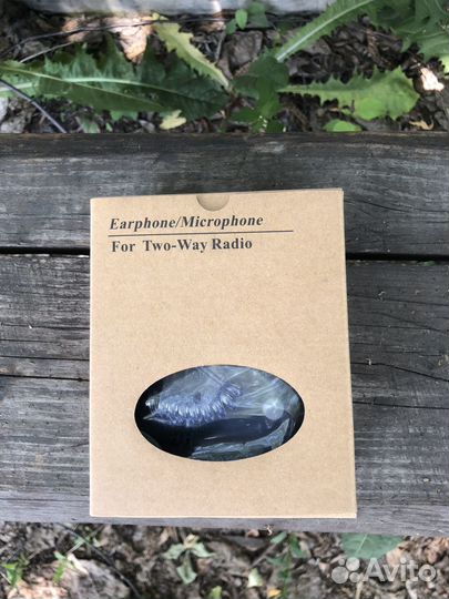 Гарнитура скрытого ношения для рации