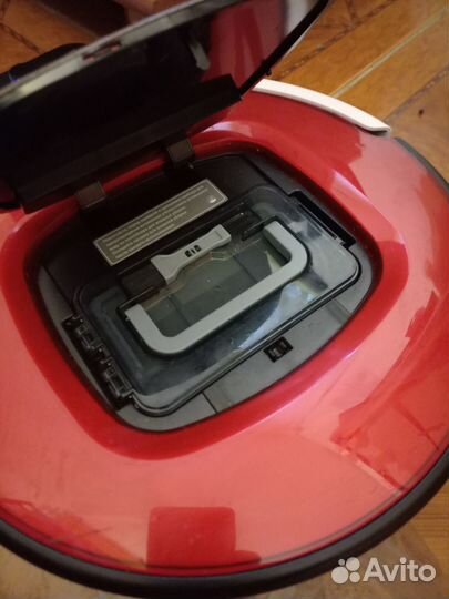 Робот пылесос Redmond rv-r580
