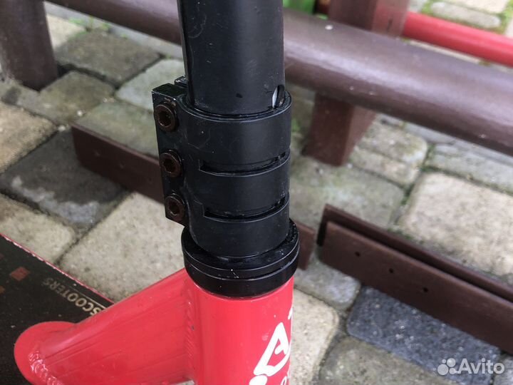 Трюковой самокат