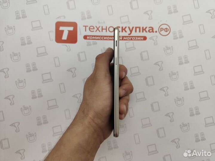 Samsung Galaxy A6+, 3/32 ГБ