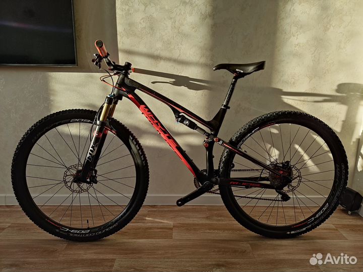 Карбоновый 29