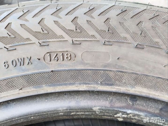 Nokian Tyres Hakkapeliitta 8 SUV 215/65 R17 103T