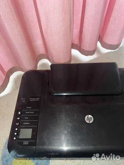 Приниер HP Deskjet 3050