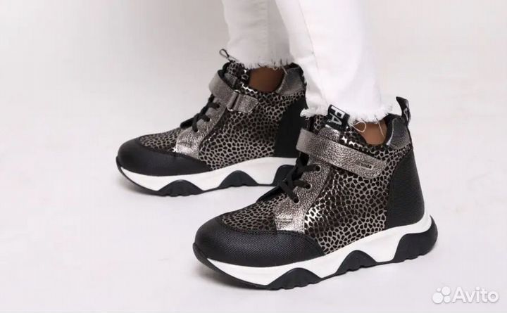 Ботинки осенние для девочки