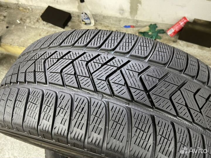 Pirelli Scorpion Winter 255/55 R19 111H