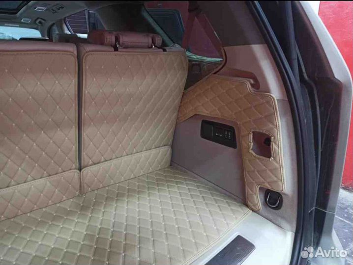 3D коврики в багажник cadillac escalade 2021 5