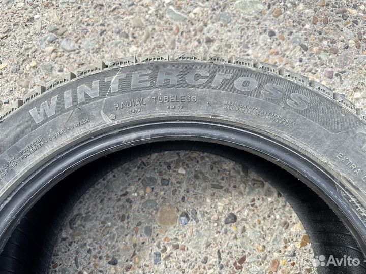 Vittos VWP12 215/55 R18 99S