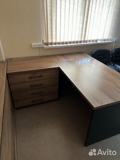 Мебель для руководителя /офисная мебель