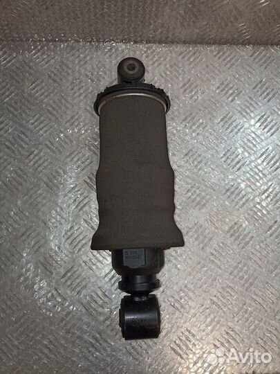 Амортизатор кабины задний левый (пневмо) MAN TGA