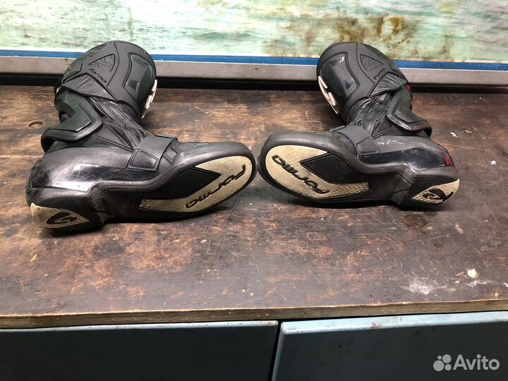 Forma Ice 42 мотоботы