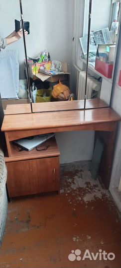 Кресло нераскладное и кровать-сетка