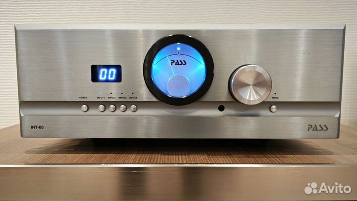 Интегральный усилитель Pass Labs INT-60