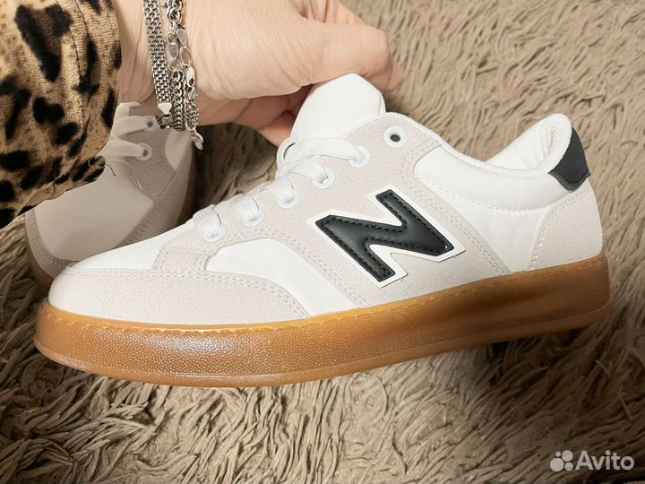 Кеды женские NB