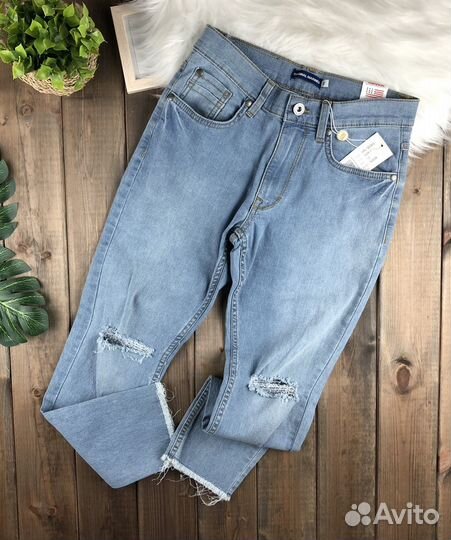 Джинсы рваные для девочки новые Италия