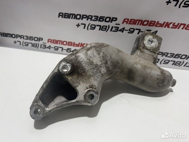 Кронштейн двигателя правый (Peugeot, Пежо 206)