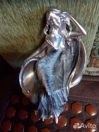 Сувенир фигурка Ремеко Девушка